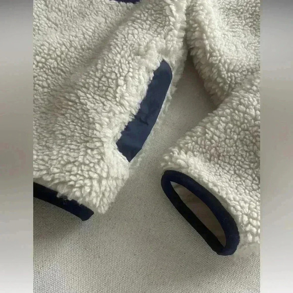 Janie And Jack Sherpa Jacket Size 5-6 - Picture 3 of 6